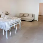A30 - Poggio, Nuovo Bilocale Con Giardino *