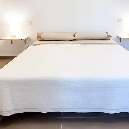 Lägenhet A30 - Poggio, Nuovo Bilocale Con Giardino *