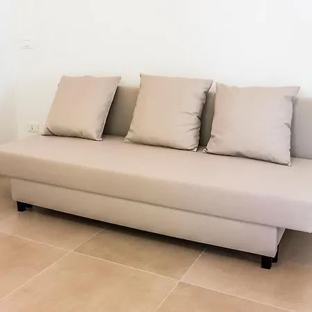 A30 - Poggio, Nuovo Bilocale Con Giardino Poggio (Marche)